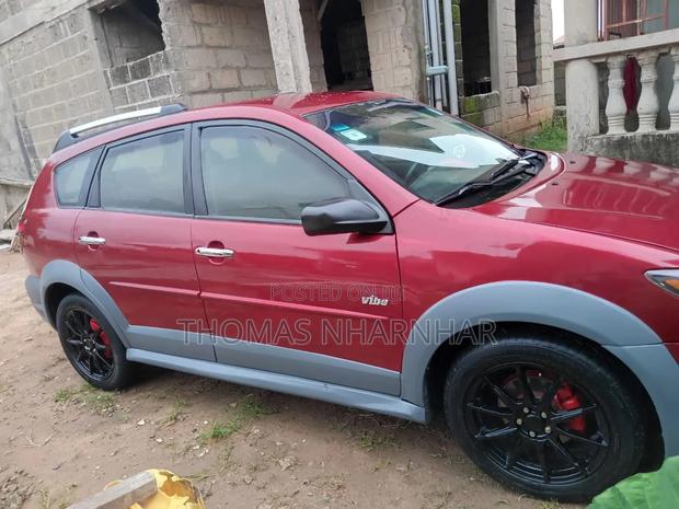 Pontiac Vibe 2010 Red