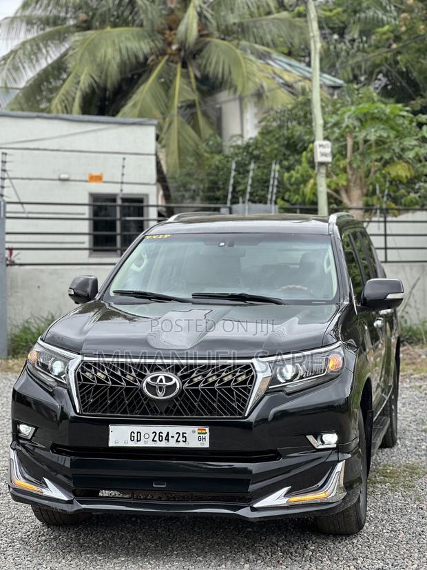 Toyota Land Cruiser Prado 4.0 Petrol TX-L 2016 Black