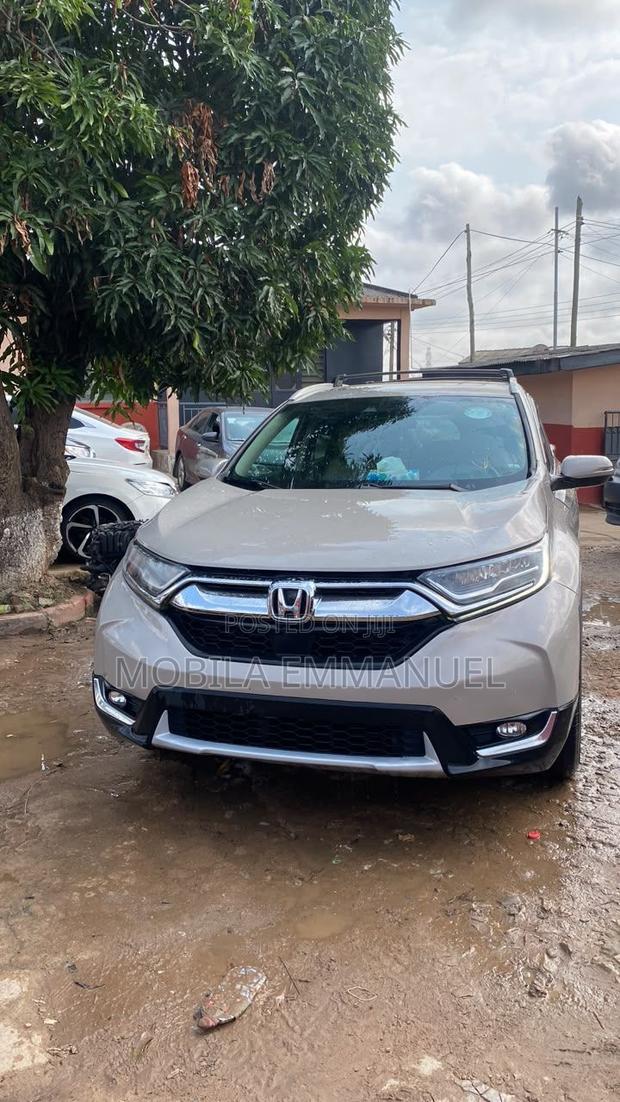 Honda CR-V Touring 4dr SUV AWD (1.5L 4cyl CVT) 2017 Gray