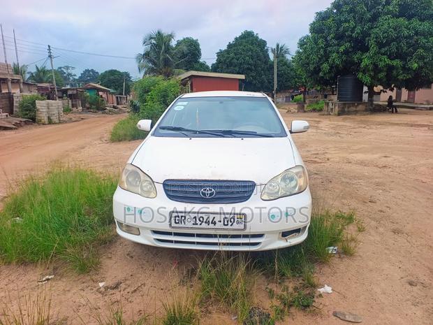 Toyota Corolla 2007 White