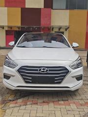 Hyundai Elantra 2019 White for sale