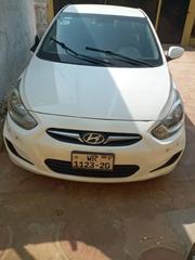 Hyundai Accent SE 2013 White for sale