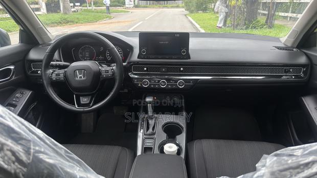 Honda Civic EX CVT 2024 Gray