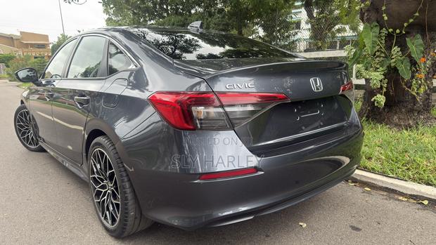 Honda Civic EX CVT 2024 Gray