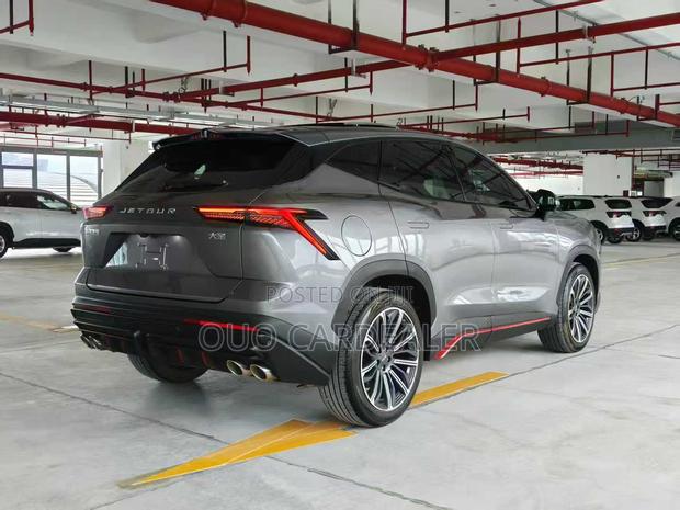 Jetour Dashing 1.5 Petrol FWD 2023 Silver