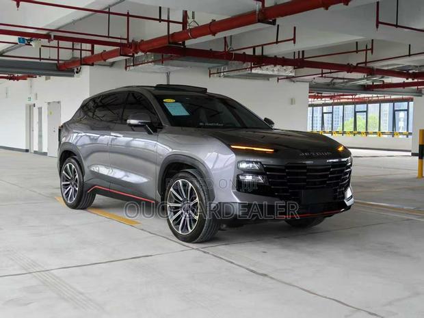 Jetour Dashing 1.5 Petrol FWD 2023 Silver