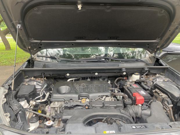 Toyota RAV4 2021 Gray