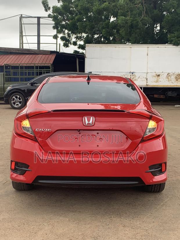 Honda Civic 2016 Red