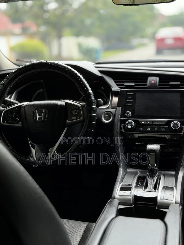 Honda Civic EX-L Sedan 2019 White