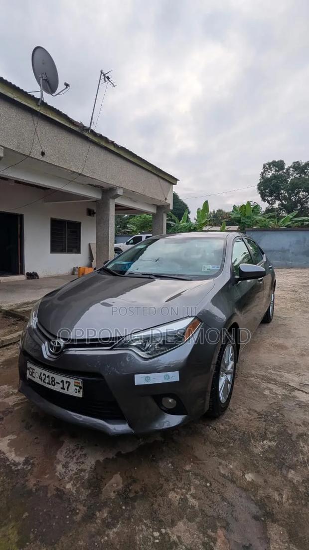 Toyota Corolla LE Eco 4dr Sedan (1.8L 4cyl CVT) 2015 Gray