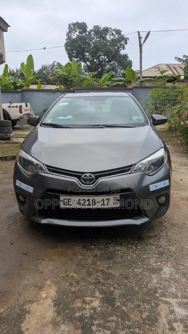 Toyota Corolla LE Eco 4dr Sedan (1.8L 4cyl CVT) 2015 Gray