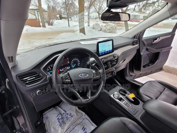 Ford Escape SEL 2021 Black