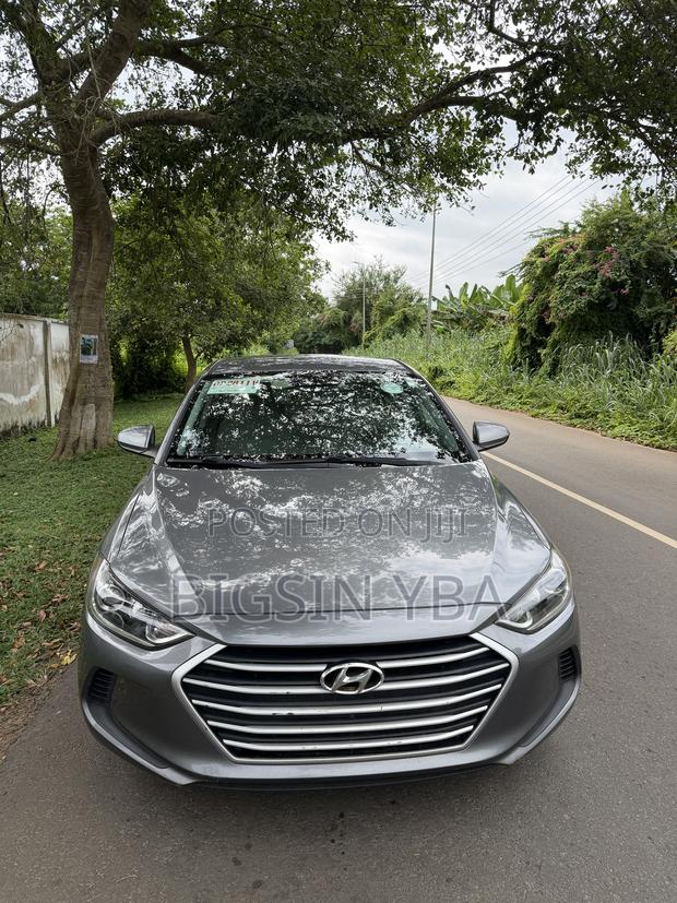 Hyundai Elantra SE 2018 Gray
