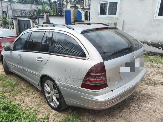Mercedes-Benz C220 2004 Silver