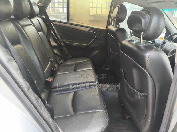 Mercedes-Benz C220 2004 Silver