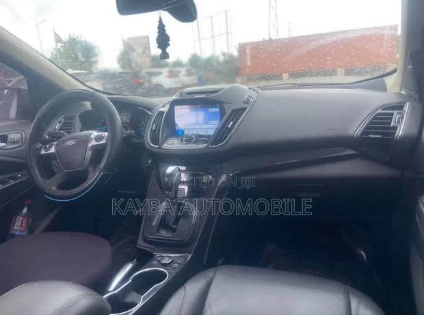 Ford Escape 2016 Gray