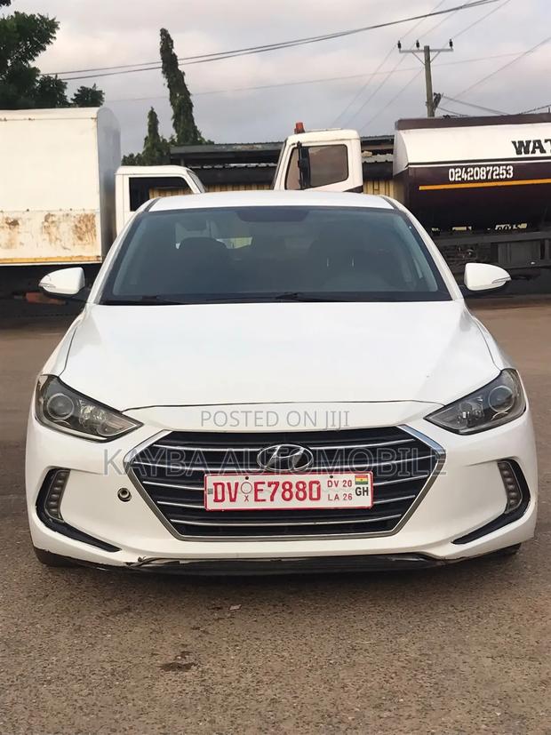Hyundai Elantra 2017 White