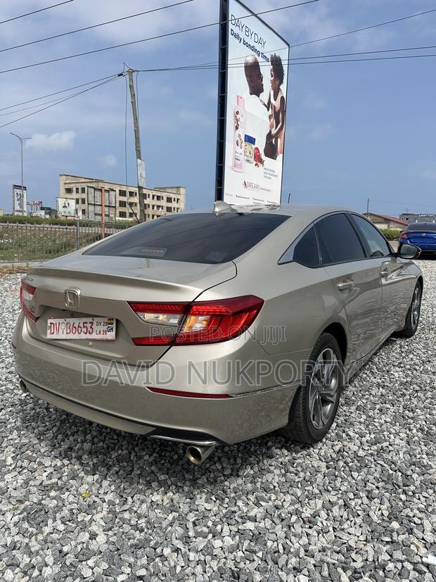 Honda Accord 2019 Gold