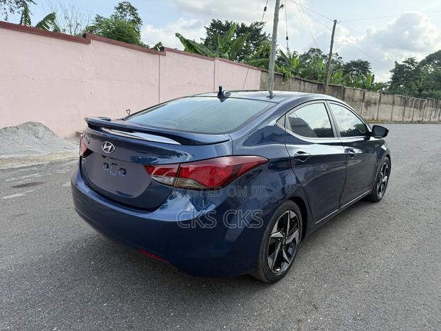 Hyundai Elantra 2015 Blue
