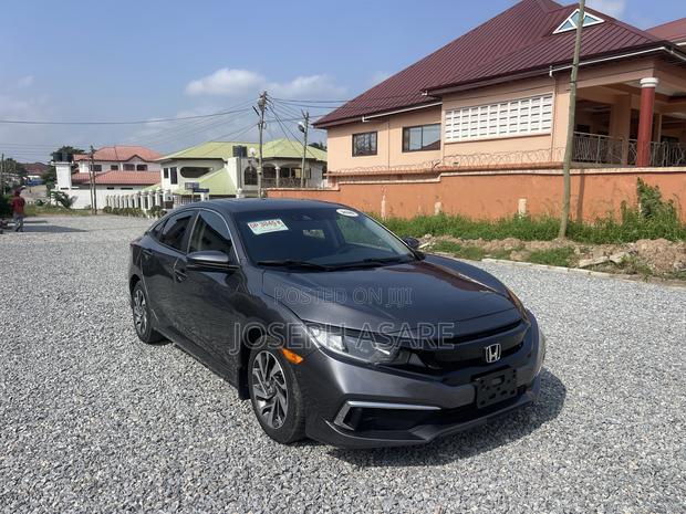 Honda Civic EX Sedan 2020 Gray