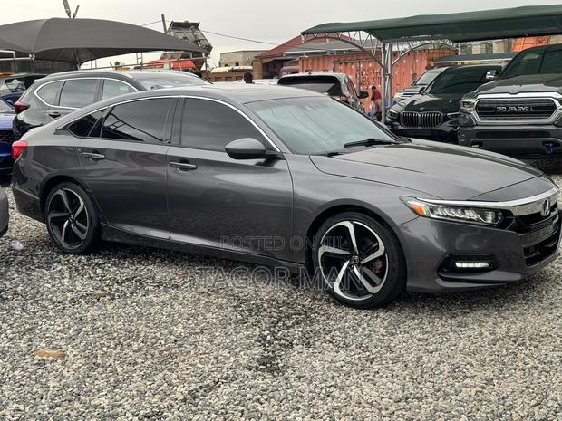 Honda Accord Sport 2.0T 2020 Gray