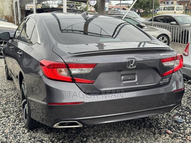 Honda Accord Sport 2.0T 2020 Gray