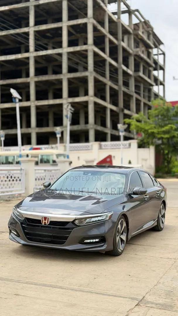 Honda Accord 2019 Gray