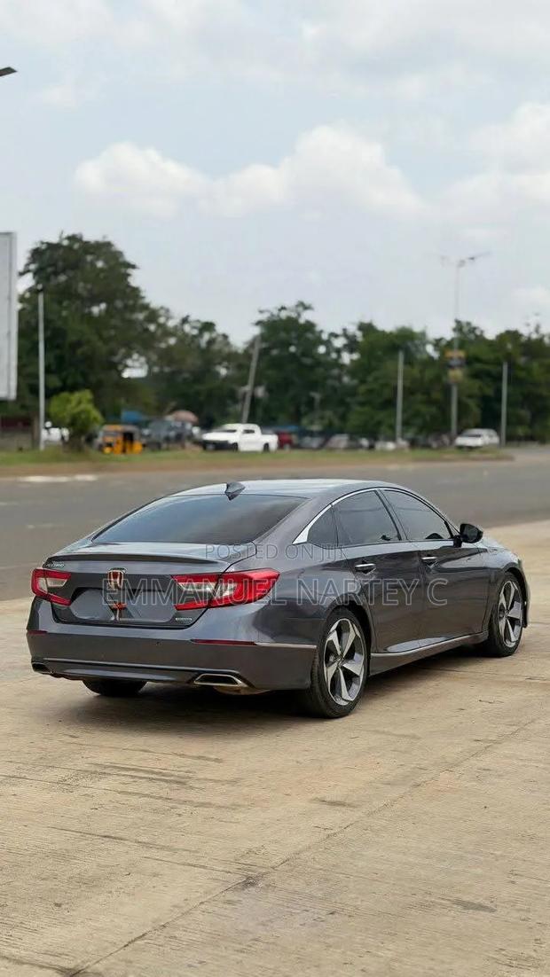 Honda Accord 2019 Gray
