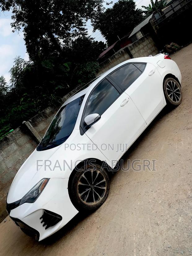 Toyota Corolla XSE 4dr Sedan (1.8L 4cyl CVT) 2017 White