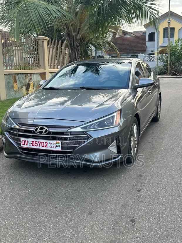 Hyundai Elantra 2020 Gray