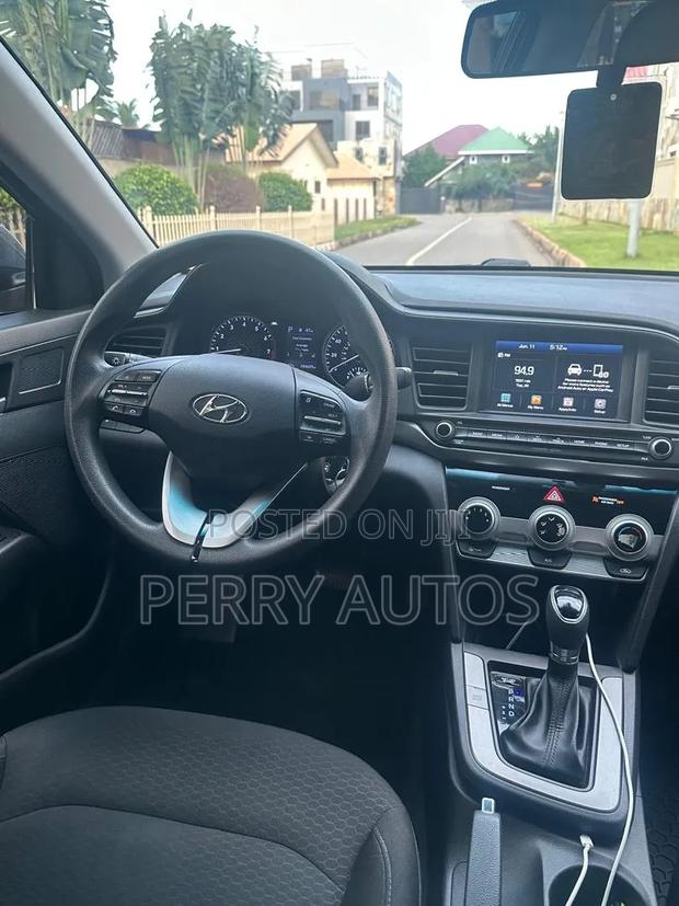 Hyundai Elantra 2020 Gray