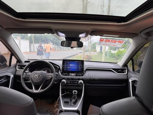 Toyota RAV4 Limited 2022 Black