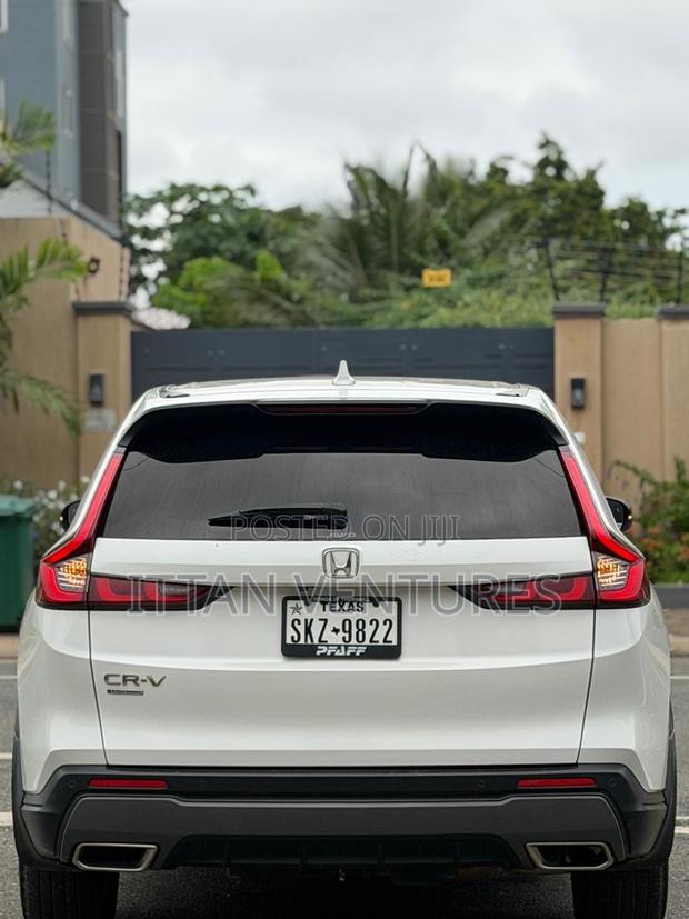 Honda CR-V 2025 White