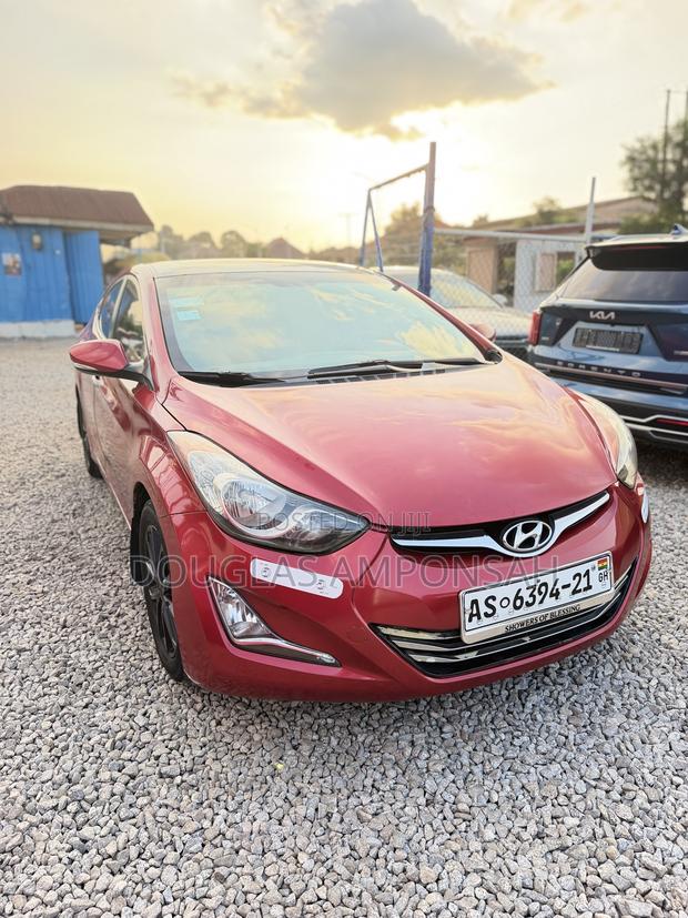 Hyundai Elantra 2013 Red
