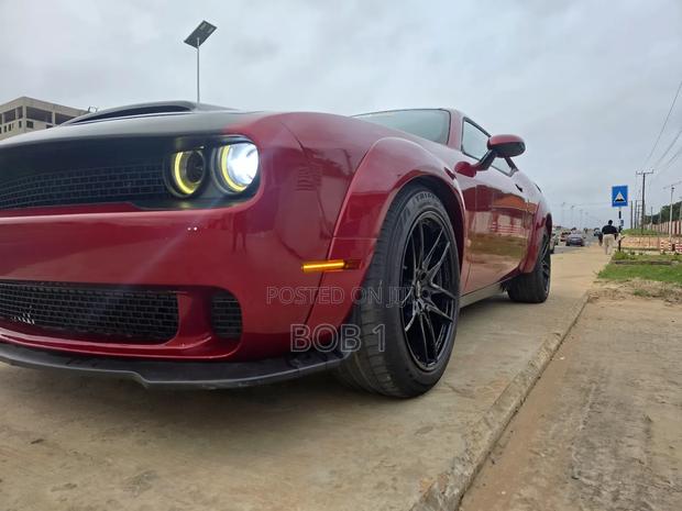 Dodge Challenger R/T Scat Pack RWD 2019 Red