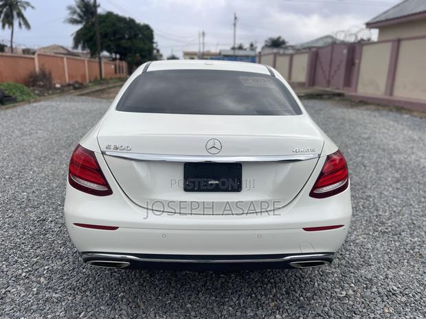 Mercedes-Benz E300 2018 White