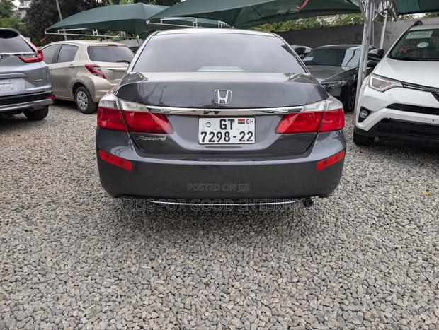 Honda Accord EX-L 4dr Sedan (2.4L 4cyl CVT) 2015 Gray