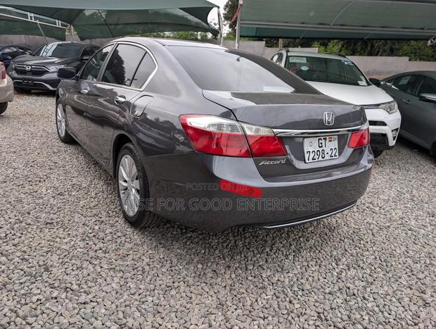 Honda Accord EX-L 4dr Sedan (2.4L 4cyl CVT) 2015 Gray