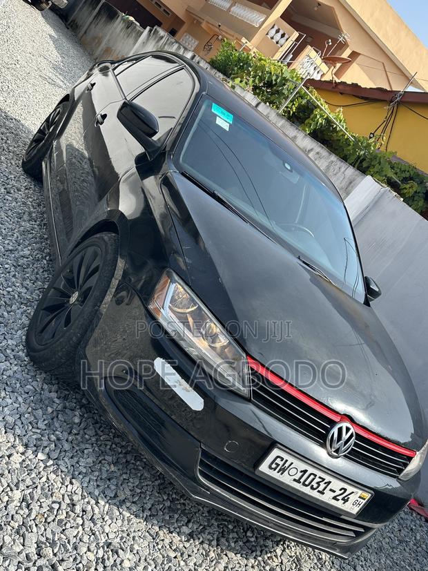 Volkswagen Jetta SportWagen S 2011 Black