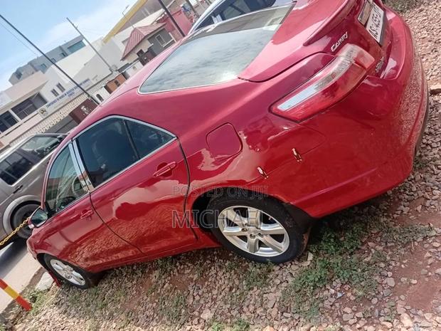 Toyota Camry 2010 Red