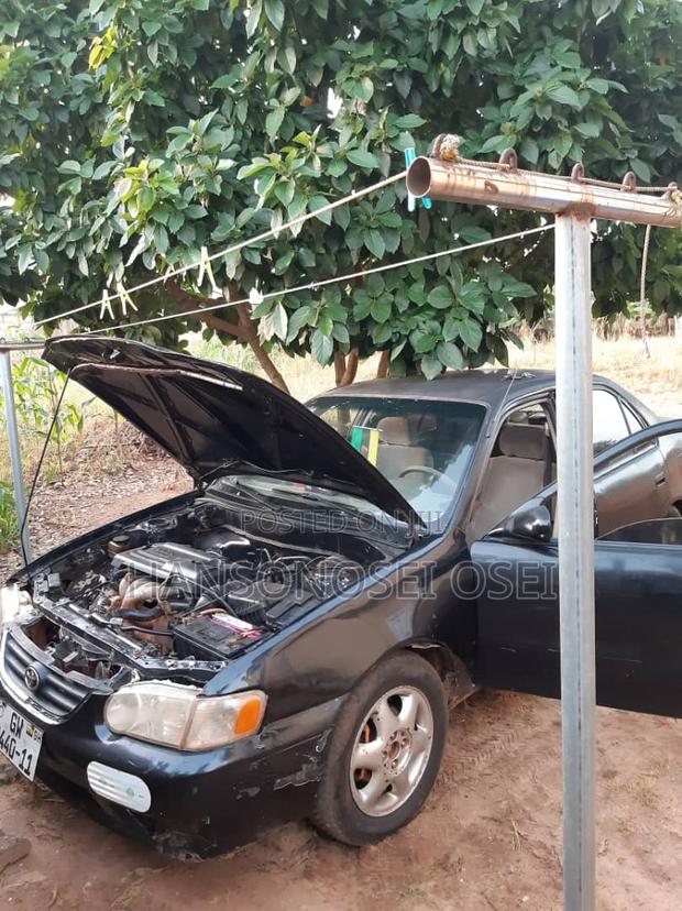 Toyota Corolla 2002 Black