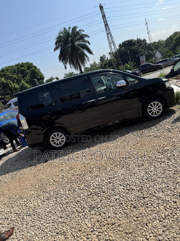 Toyota Voltz 2008 Black