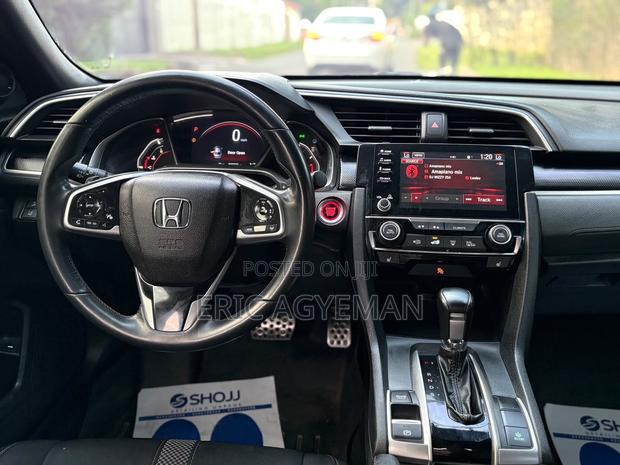 Honda Civic 2019 Gray