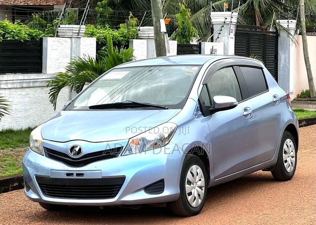 Toyota Vitz 2014