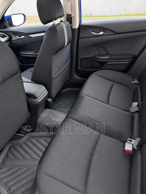 Honda Civic 2017 Blue