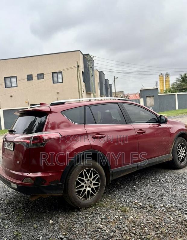Toyota RAV4 Limited AWD (2.5L 4cyl 6A) 2017 Red
