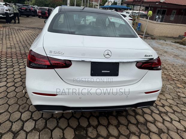 Mercedes-Benz E350 2023 White