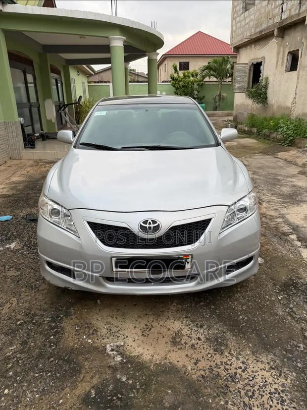 Toyota Camry 2008 Silver