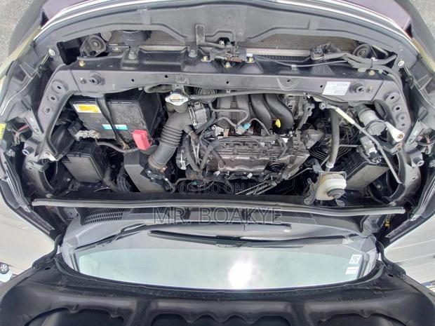 Toyota Voxy V 2WD 7-Seater 2015 Black