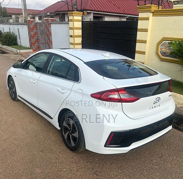 Hyundai Ioniq BLU 2019 Blue
